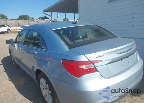 2014 Chrysler 200 Touring from USA, damaged, VIN 1C3CCBBB6EN112296